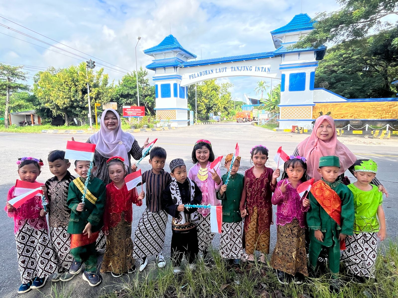 Gambar TK Barunawati Cilacap Peringati Hari Kartini